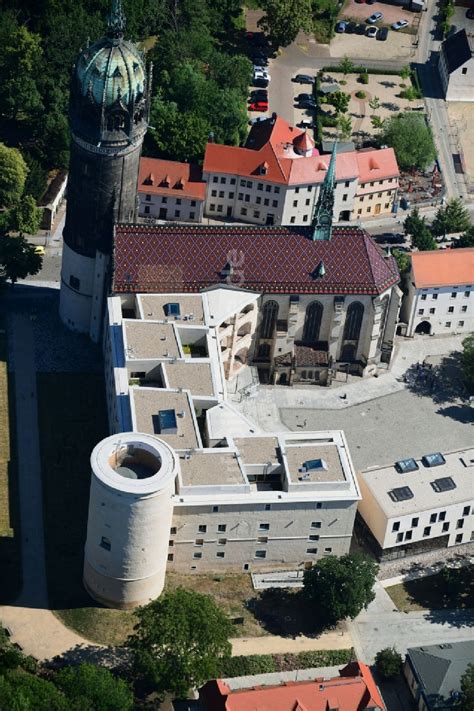 Lutherstadt Wittenberg Von Oben Turm Und Kirchenbauten Der