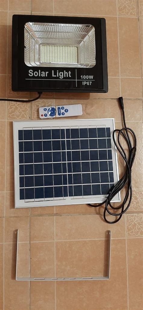 100Watt Solar Flood Light Seamless Process Automation Limited