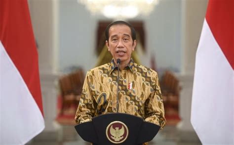 5 Fakta Jokowi Teken Surat Pengunduran Diri Risma Bakal Ada Reshuffle