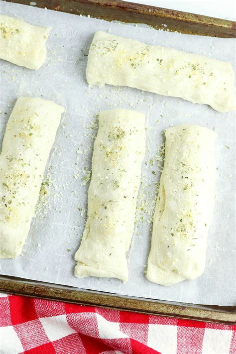 Pepperoni Breadsticks - Recipes Simple