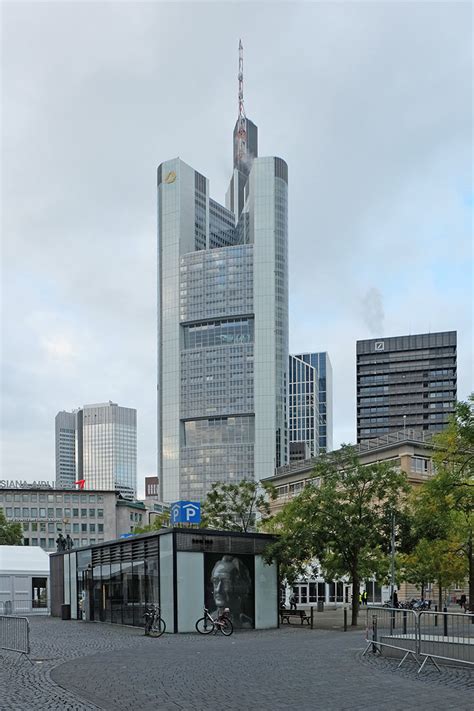 Archipictureeu Norman Foster Commerzbank Tower Frankfurt