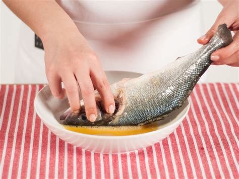 Whole braised fish - Dining and Cooking