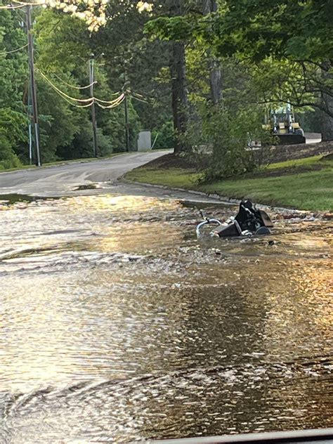 Tewksbury Police On Twitter Radcliff Rd In Tewksbury Is Closed Due