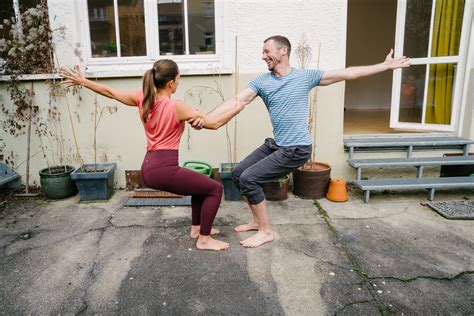 Fuß über Kopf Aber Mitten Ins Herz Katis Yoga Mud