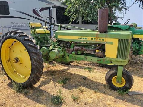 John Deere 520 Single Front Aumann Auctions Inc