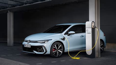 New Vw Golf Lands With Major Tech Ev And