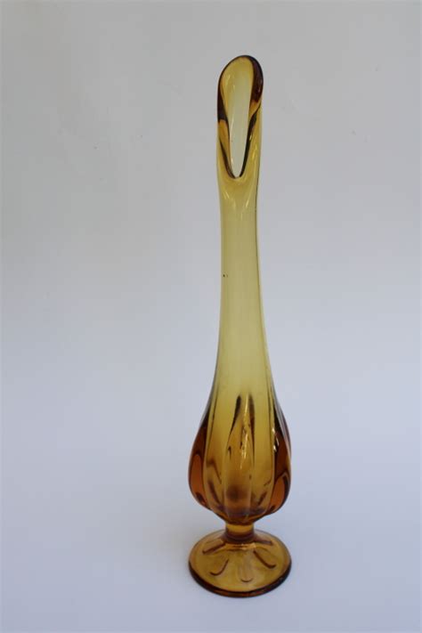 Mod Vintage Swung Shape Bud Vase Hand Blown Art Glass Retro Harvest Gold Amber Glass