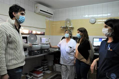 Equipan La Sala De Laboratorio En El Hospital Municipal El Retrato De Hoy