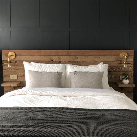 DIY Reclaimed Wood Headboard — Colors and Craft