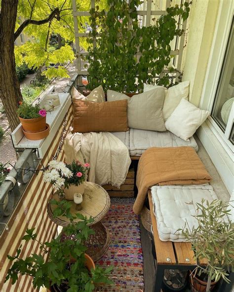 Pin By YELIS On BALCONIES And PORCHES Apartment Balcony Decorating