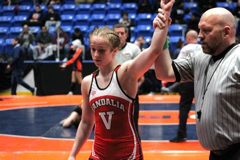 Vandals Wrestler Sophie Bowers Wins Into State Championship I Sports