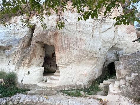 Le Grotte Di Zungri La Misteriosa Citt Di Pietra Della Calabria