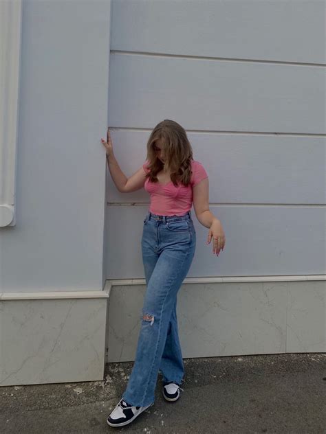 Pin on Salvamentos rápidos Nude outfits Latina fashion outfits Casual chic outfit