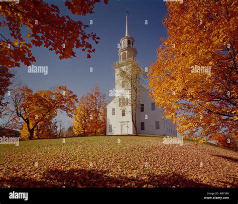 Fall foliage at Town Hall at Strafford Vermont USA Stock Photo - Alamy