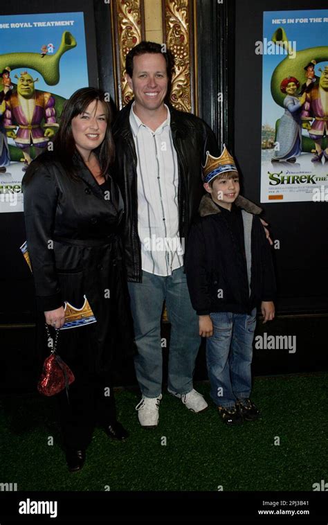 Kieren Perkins with Samantha Perkins and their son at the Australian ...