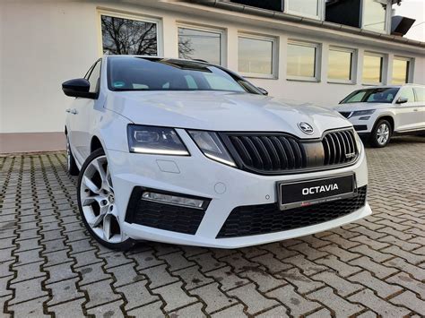 ŠKODA Octavia Combi RS 2 0 TDI 135 kW 6AP MOTO JAS s r o