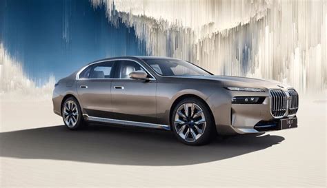 BMW i7 officially launched in China with starting price of $209,950 ...