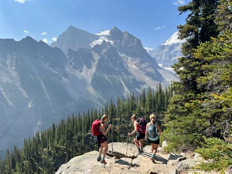 How To Prepare For A Hike Definitive Guide Foxred Outdoors