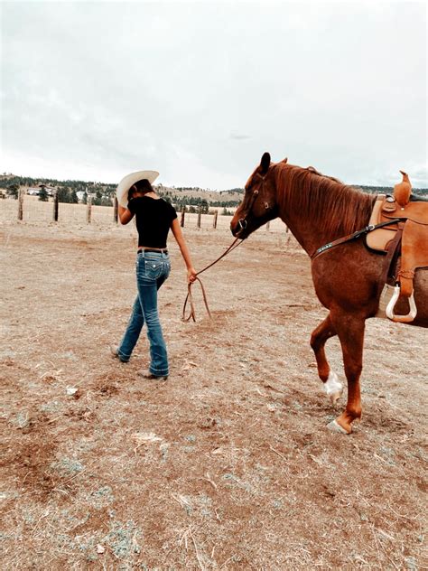 Barrel Racing Horses Rodeo Horses Show Horses Cowgirl Pictures