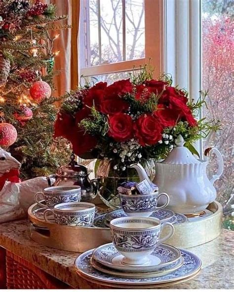 Pin By Suzanne Reynolds Sullivan On Dishes Teacups Old World Charm