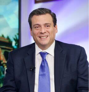 The Rise Of A Promoter: 7 Secrets To Mauricio Ravez's Stunning Net Worth