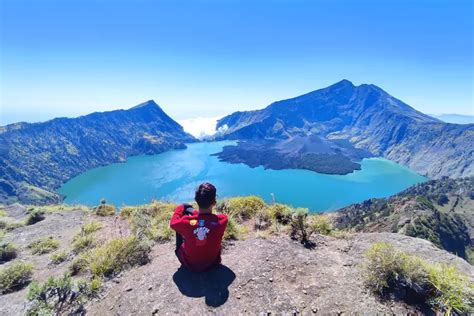 Melihat Keindahan Rinjani Dari Jalur Pendakian Gunung Layur Lombok