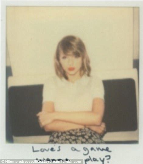 Taylor Swift Fan Recreates Polaroid Photos In 1989 Album Booklet Daily Mail Online