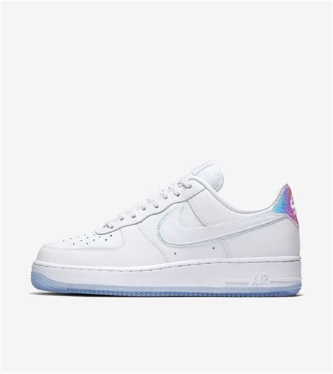 Women's Nike Air Force 1 Low 'Blue Tint'. Nike SNKRS