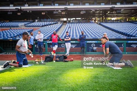 Kelly Crull Photos And Premium High Res Pictures Getty Images