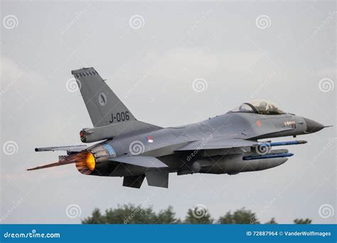 F-16 afterburner take off editorial stock image. Image of military ...