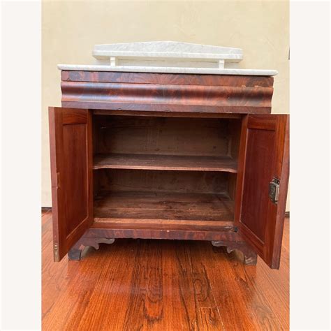 Mahogany Early Victorian Washstand With Marble Top AptDeco