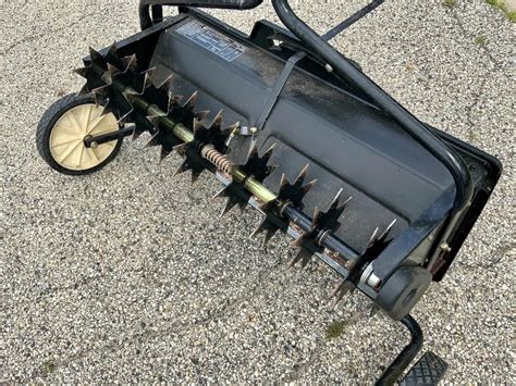 2009 Craftsman 48624331 32” Spiker Spreader Bigiron Auctions