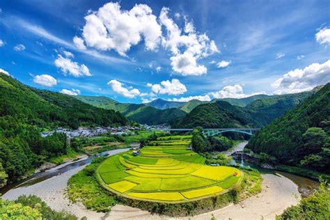 【圧倒的大自然に感激！】観光客を魅了してやまない和歌山県のおすすめスポット♡ Aumo アウモ Japan Travel