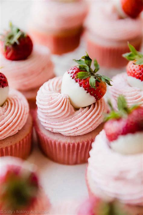 White Chocolate Strawberry Cupcakes Sallys Baking Addiction