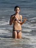 Daveigh Chase Bikini Candids 5 Pics Phun Org Forum