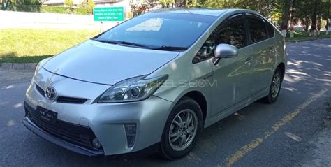 Toyota Prius S LED Edition 1 8 2014 For Sale In Abbottabad PakWheels