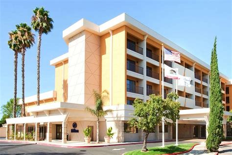 HILTON STOCKTON $147 ($̶1̶7̶4̶) - Updated 2022 Prices & - CA