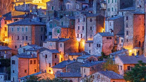 Bing Image Antike Altstadt Von Sorano Toskana Italien Bing