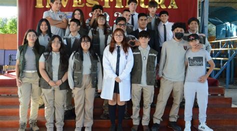 Colegio Héroes de Atacama realizó investidura de especialidades