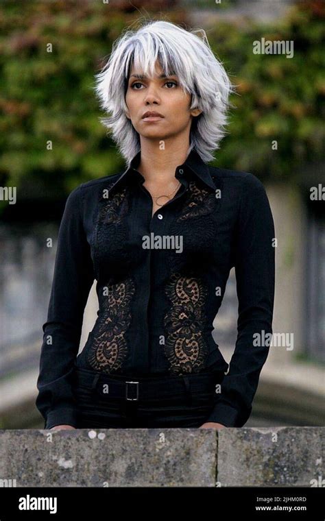 Halle Berry X Men The Last Stand X Men 3 2006 Stock Photo Alamy