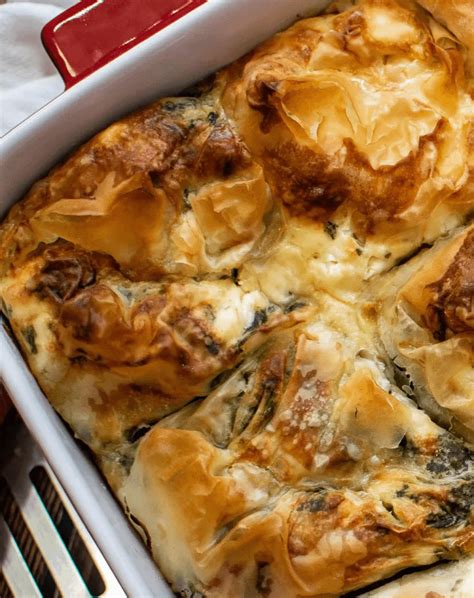 Greek Spinach Feta Filo Pie Spanakopita Recipe Dining And Cooking