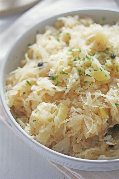 Learn How To Cook Sauerkraut A Simple Quick German Sauerkraut Recipe The Perfect Side Dish