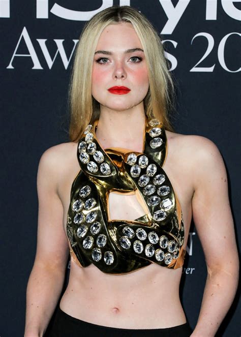 The Great Star Elle Fanning In Balmain At The Instyle Awards Tom Lorenzo