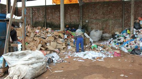 Chapecó lidera em número de associações de catadores de materiais