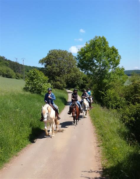 Balade à cheval par Mountain Farm Office de Tourisme Gevrey