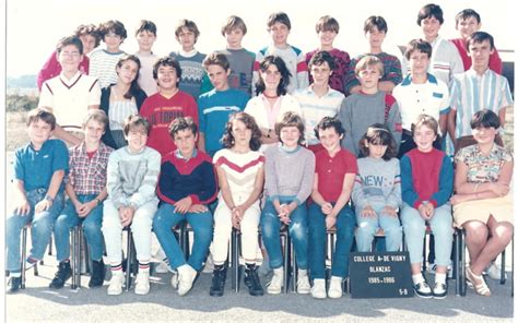 Photo de classe 4èmeB de 1986 Collège Alfred De Vigny Copains d avant