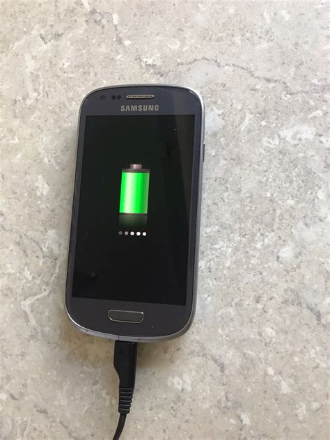 Samsung Galaxy Siii S Mini Gt On Smartphone Gb Ee Boxed Vgc