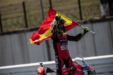 SBK 2022 GP D Italia Alvaro Bautista Vince Gara2 A Misano Superbike