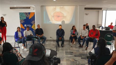 Video ¡sacan Arma En Pleno Debate De Candidatos A La Alcaldía De Cali