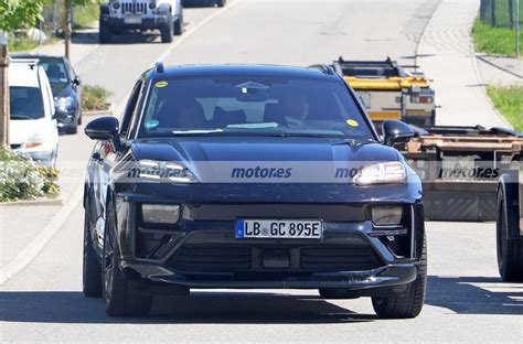 El Nuevo Porsche Macan Eléctrico Aparece Virtualmente Al Desnudo En